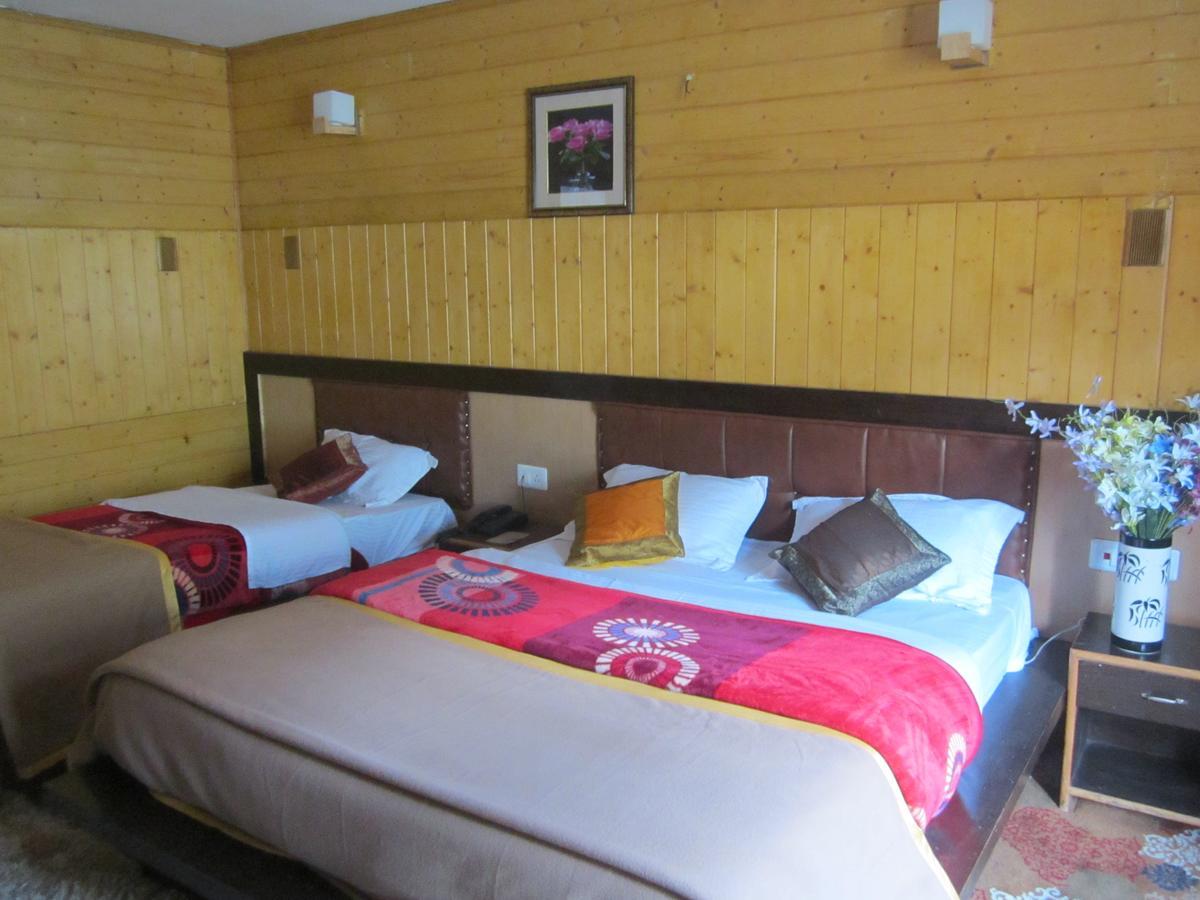Hotel Akbar Sonamarg Ngoại thất bức ảnh