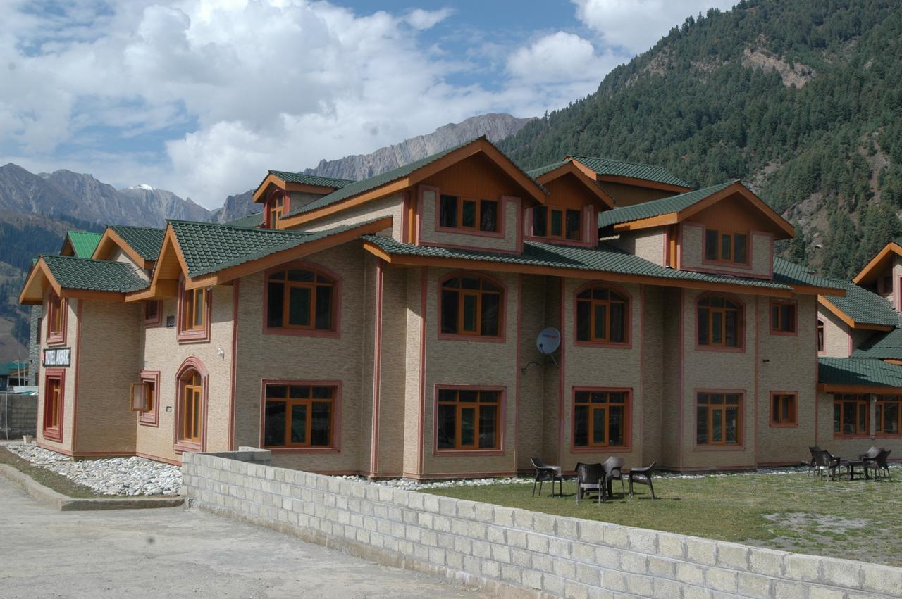 Hotel Akbar Sonamarg Ngoại thất bức ảnh