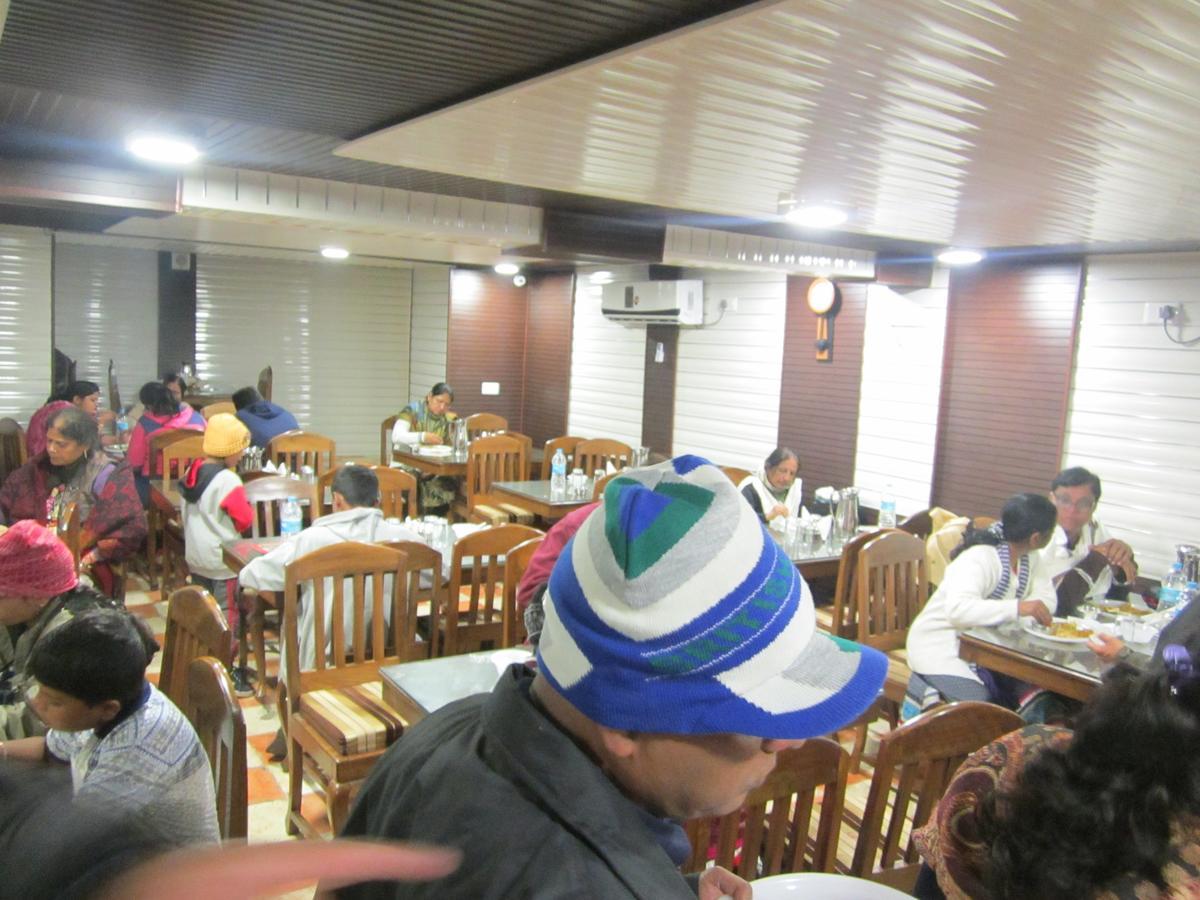 Hotel Akbar Sonamarg Ngoại thất bức ảnh