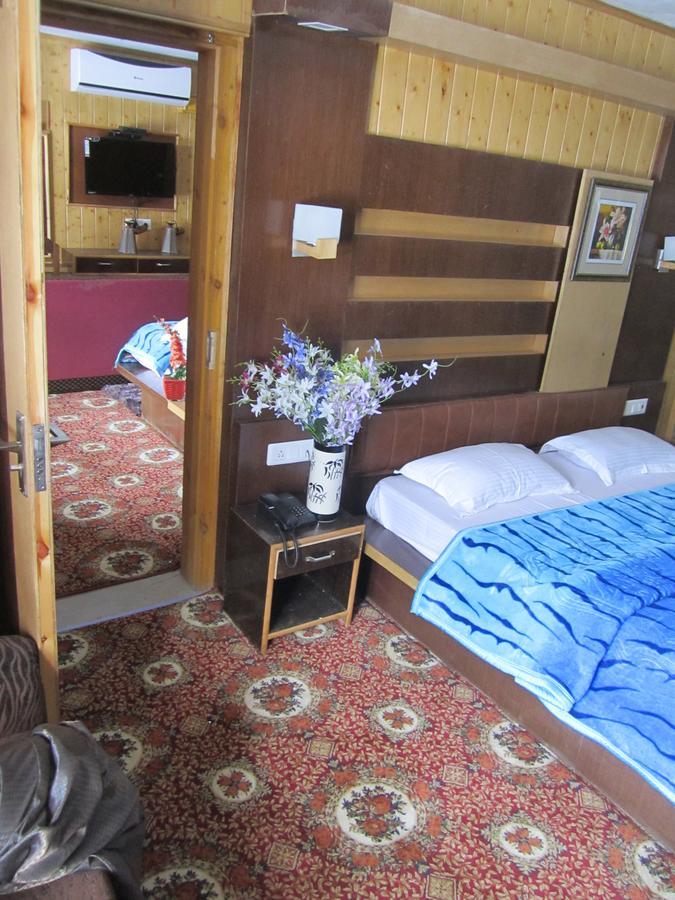 Hotel Akbar Sonamarg Ngoại thất bức ảnh